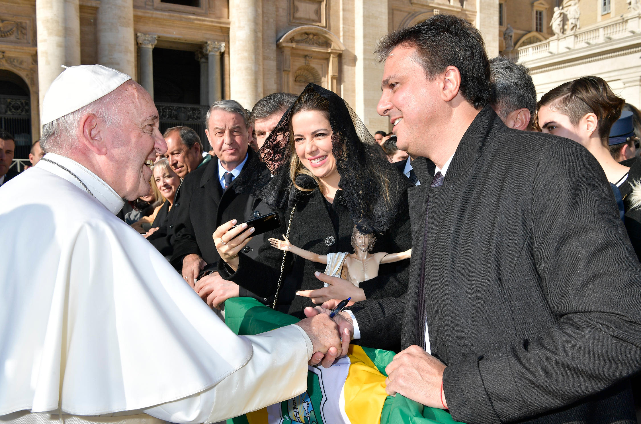 Durante o encontro, Camilo Santana falou sobre o Ceará, agradeceu pela reconciliação de padre Cícero com a Igreja e pediu a beatificação do sacerdote