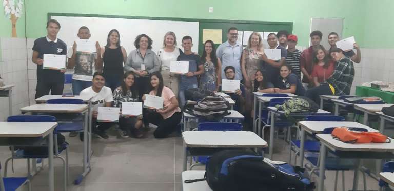 Alunos recebem certificados de Educação Fiscal