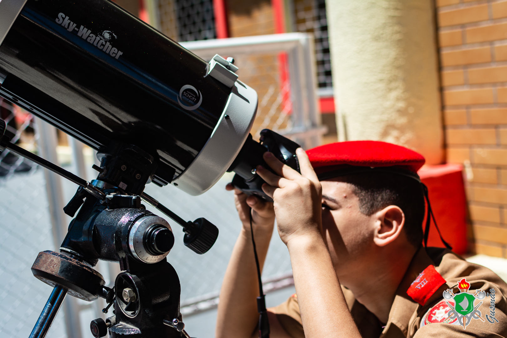 Telescópio para a observação da passagem de Mercúrio pelo Sol