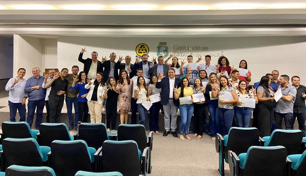 Servidores do Detran-CE recebem certificação em Libras